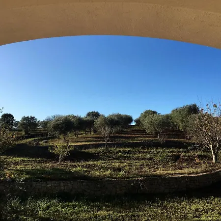 Trullo Davide Вилла Мартина-Франка